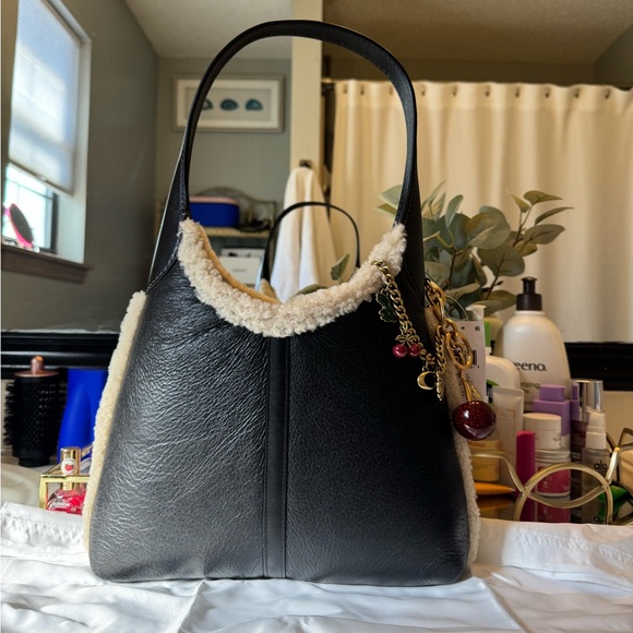 Coach Handbags - Coach Brooklyn Shoulder Bag 28 In Shearling Brass / Black Natural CCC16